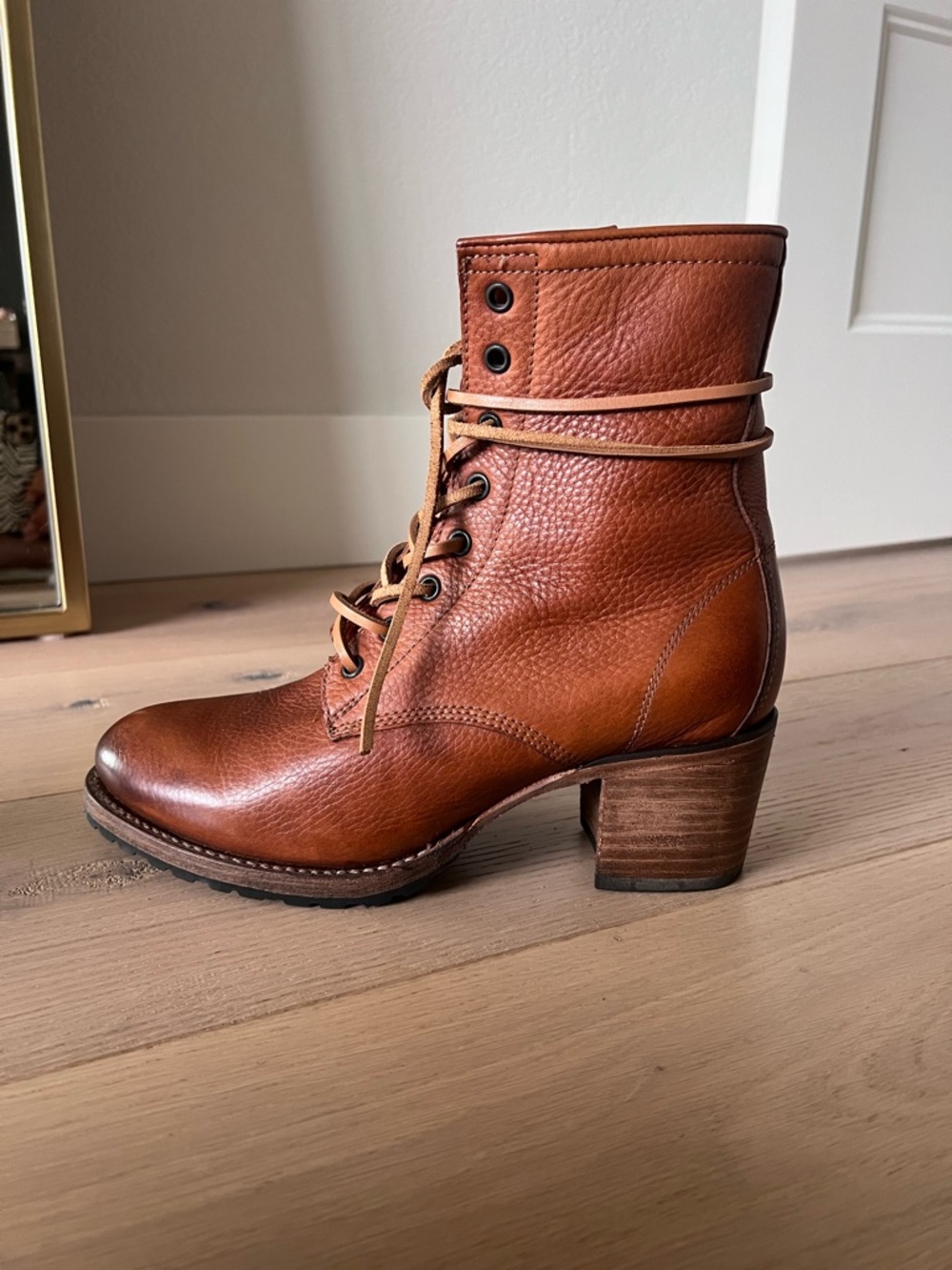 Freebird by Steven Cavalier Lace-Up Leather Ankle Boots in Cognac -Worn Once - Picture 6 of 7
